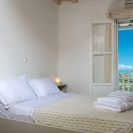 Afroditi Villas By Myconian White