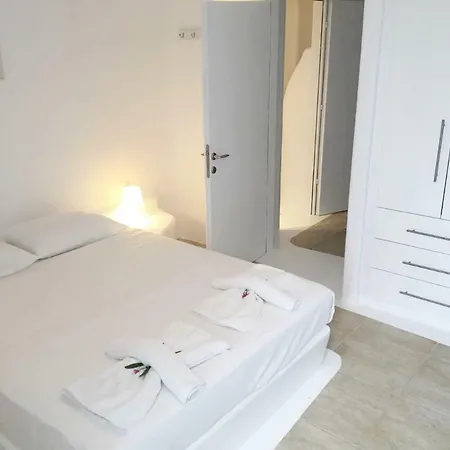 Holiday home Afroditi Villas By Myconian White Mykonos Town