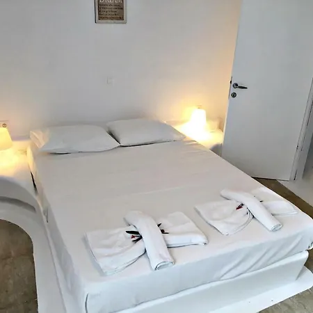 Holiday home Afroditi Villas By Myconian White *